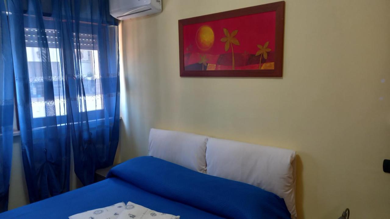 Domus Claudio Apartment Fiumicino Bagian luar foto