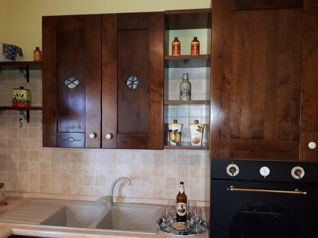 Domus Claudio Apartment Fiumicino Bagian luar foto